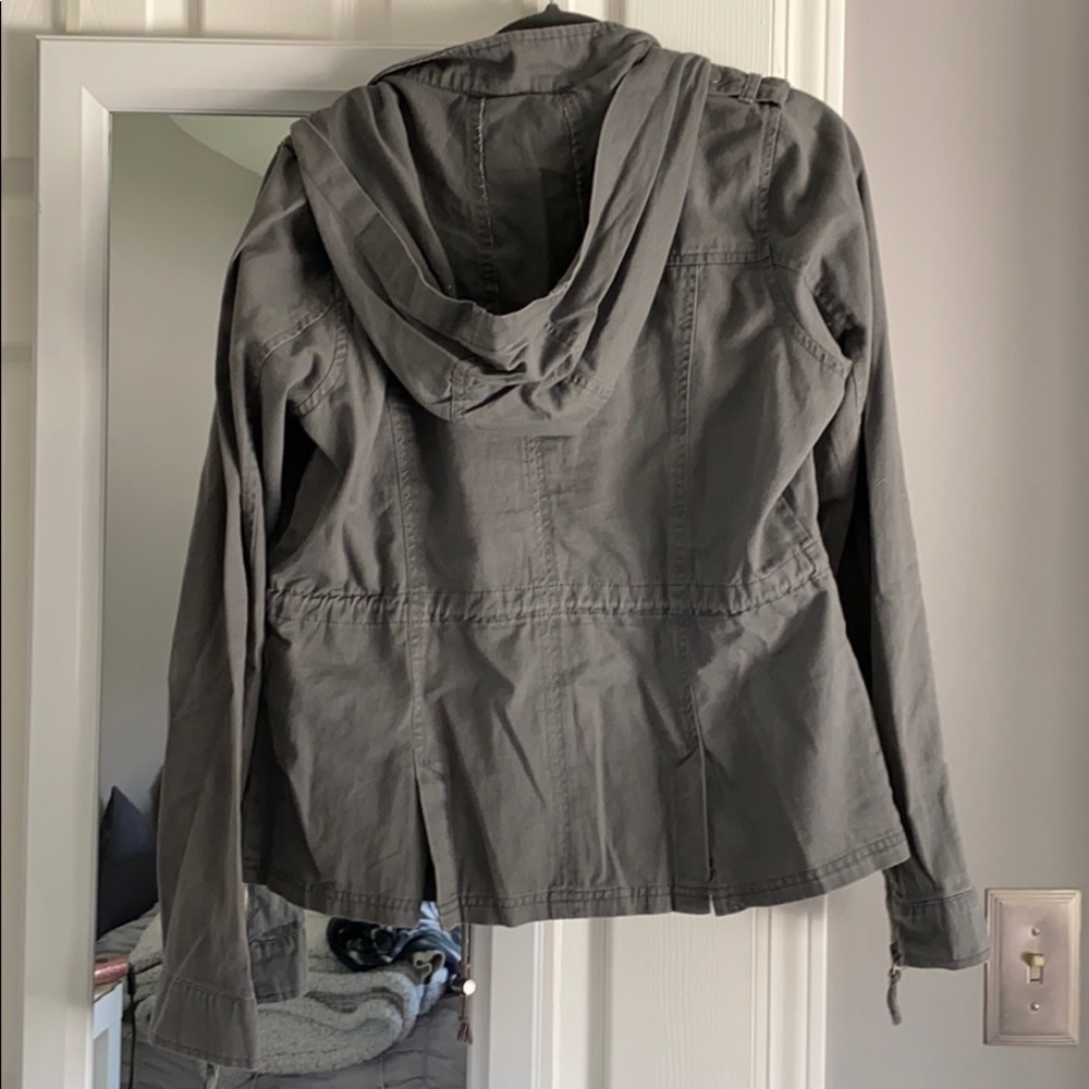 Jacket - Picture 2 of 3